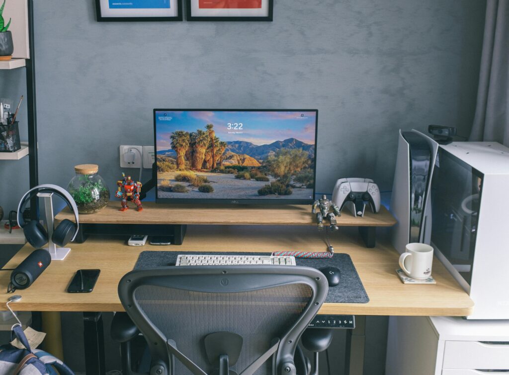 standing desk for small home office
compact standing desk
standing desk for small spaces
best small standing desk
